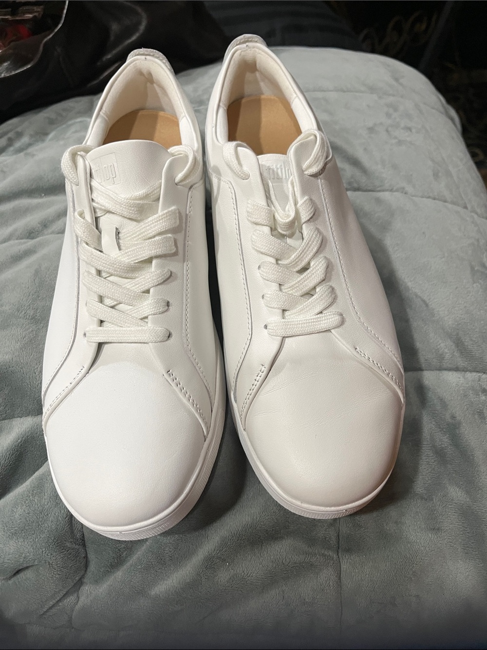 Preowned- FITFLOP Men's Classic White Leather Sneakers (SZ .8.5)